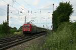 101 037-0 mit dem PbZ 2459 von Kalrsruhe ber Freiburg (Breisgau) Hbf nach Basel Bad.