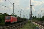 185 136-9 mit einem gemischten Gterzug nach Mannheim Rbf am Nachmittag des 25.07.14 in Mllheim (Baden).