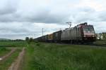 185 593-1 mit einem KLV-Zug am 23.05.13 bei Hgelheim unterwegs in den Norden.