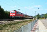 111 061 mit einer RB nach Basel Bad. Bf am Nachmittag des 08.07.13 bei Sexau zwischen Kollmarsreute und Denzlingen.