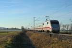 401 587-1 als ICE 370 von Interlaken Ost nach Berlin Ostbahnhof am Morgen des 31.12.13 bei Hgelheim.