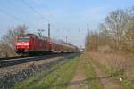 146 114-4 mit dem RB 5343 von Offenburg nach Basel SBB am Nachmittag des 27.03.14 bei der Einfahrt in Heitersheim.