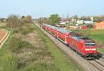 146 116-9 mit einem RE von Offenburg nach Basel SBB am Nachmittag des 02.04.14 südlich von Buggingen.