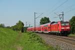146 228-2 mit einem RE von Schliengen nach Offenburg am Nachmittag des 01.08.14 nrdlich von Kollmarsreute.