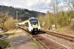 RE 10a im Bogen des Neckargeracher Bahnhof auf dem Weg nach Heilbronn Hbf, zusehen ist hier der 8442 101 als Führungsfahrzeug.