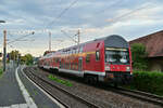 Auf dem Weg nach Heilbronn ist in Offenau am Abend des 29.7.2022 als RE 10a Ersatzzug von mir abgelichtet worden.