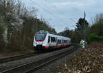 6442 420 als RE 10a nach Mannheim Hbf in Neckargerach am Bauhof am Abend des 23.3.2023