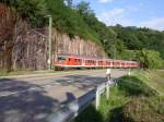 Und auch der Murgtal-Rad-Express war heute wieder unterwegs. Hier am ehem. Bahnhof Hrden-Ottenau mit der steilen Felswand.