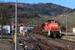 294 904-8 mit einem leeren Schotterzug nach Ottenhöfen in Ottenhöfen 20.3.21