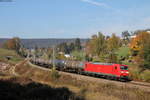 185 062-7 mit dem GC 60484 (Hausach-Rammelswiesen) bei Sommerau 19.10.18