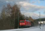 185 303-5 mit dem FZT 55834 (Villingen-Offenburg Gbf)am Zugschluss hngt 294 622-6 am km 70,1 2.12.08.