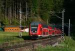 IRE 5192 (Kreuzlingen-Karlsruhe Hbf) mit Schublok 146 238-1 am Hohnen 22.5.10