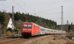 IC 2279  Schwarzwald  (Stralsund Hbf-Konstanz) mit Schublok 101 055-2 bei Peterzell 2.4.14