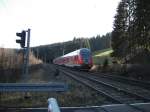 Am 13.12.06 fuhr der RE mit BR 146 228-2 als Zuglok nach Konstanz hier ist er kurz vor St.Georgen/Schwarzwald (KBS720).