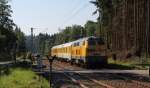 Mess NbZ 94320 (Offenburg - Radolfzell) mit Schublok 218 477-8 bei Stockburg 17.7.14