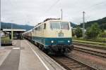 111 001-4 am 13.09.2014 kurz nach der Ankunft mit dem TEE  Schwarzwald  (Triberg - St.Georgen - Hausach - Triberg) im Bahnhof von Hausach.