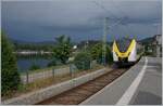 Der noch vor einigen Minuten blaue Himmel zeigt sich bei der Einfahrt des DB 1440 676 Coradia Continental 2  Grinsekatze  in Schluchsee schon bedrohlich dunkel. 

21. Juni 2023 