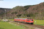 111 212-7 mit dem RE 19039 (Stuttgart Hbf-Singen(Htw)) bei Grünholz 24.4.17