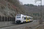 'Der Bahnverkehr an der Geislinger Steige ist jedes Mal fr eine berraschung gut' sagte ein sterreichischer Bahnfotograf, den ich an der Arlbergbahn Westrampe traf. Recht hatte er. Nicht auf seiner Stammstrecke befindet sich 460 014-4, als der Siemens Desiro ML der MittelrheinBahn am 12.03.2016 die Geislinger Steige hinabfhrt.