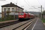 Kleines  Comeback  der DB auf der Kraichgaubahn: Die 146 226-6  Baden Wrttemberg erfahren  passiert mit dem umgeleiteten RE 20679 (Karlsruhe-Stuttgart) am 15.04.2012 den Bahnhof Wssingen.