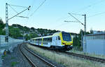 Am Samstagabend ist ein RE8 durch Roigheim gefahren in Richtung Osterburken seinem nächsten Halt, der GoAhead Triebwagen ET 6.04 und 4.03 hier im Nachschuß zusehen sind nach Würzburg Hbf unterwegs.6.8.2022