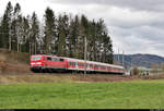 Noch im letzten Moment, bevor ich die Fotostelle verlassen musste, fährt 111 174-9 von DB Regio Baden-Württemberg als verspäteter RE 81781 (RE90) von Stuttgart Hbf nach Nürnberg