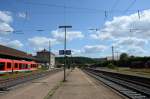 Der Bahnhof Steinach am 22. Juli 2012. Rechts sind Gterwagons abgestellt, links ein LINT Triebwagen 648.