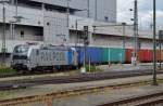 193 802 Railpool mit Containerzug am 15.06.2013 in Bamberg.