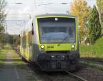 VT 650.715 von Agilis erreicht am 13. Oktober 2012 als ag nach Weiden den Bahnhof Creidlitz.