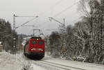 02. Februar 2010, Ein Güterzug aus Saalfeld mit Lok 140 459 hat soeben den Bahnhof Kronach passiert und fährt weiter in Richtung Lichtenfels.