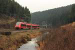 442 105  Stockheim  bei Steinbach im Frankenwald am 03.12.2015.