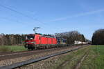 193 331 der  500. Vectron  war mit einem  KLV  am 20. März 2024 bei Brannenburg in Richtung Kufstein unterwegs.
