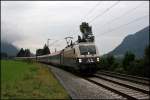 1116 280  A1 BLITZSCHNELL  legt sich mit dem OEC 566  Stadt Innsbruck , Wien Westbahnhof - Bregenz, beim Kloster Raisach in die Kurve.