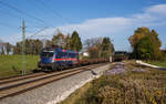 1116 195  Nightjet  fährt mit einem Stahlzug bei Übersee in Richtung München, aufgenommen am 20.