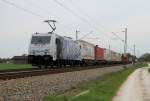 Die 185 661 mit EKOL Güterzug bei Übersee am 18.04.2014