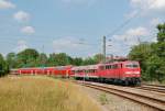 111 176 mit einem RB am 15.07.2013 bei der Einfahrt in den  Bahnhof Starnberg.