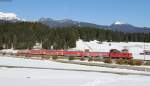 RB 59542 (Mittenwald-Mnchen Hbf) mit Schublok 111 043-6 bei Klais 13.10.13