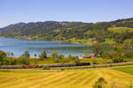 01 519 zieht ihren Sonderzug um den Alpsee aus Immenstadt kommend in Richtung Oberstaufen. 26.5.17