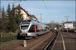 Eine Stunde spter rollt ET23008 als ABR99651, (RE16  Ruhr-Sieg-Express ) nach Essen Hbf, ebefalls in Plettenberg ein.