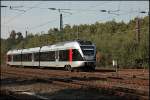 ET23005  LENNESTADT  wird gleich den Bochumer Hauptbahnhof erreichen. Hier unterwegs als RB40  Ruhr-Lenne-Bahn . (27.09.2009)