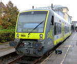 VT 650.721 der AGILIS im Bahnhof Weiden.