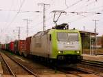 Am 12.10.2012 kam 185 543 Captrain mit einem Containerzug durch Stendal und fuhr in Richtung Wittenberge.