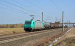 185 616 der Crossrail führte am 25.03.18 einen Kesselwagenzug durch Brehna Richtung Halle(S). In Bitterfeld wurden vier Silowagen angehangen.