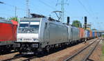 CTL mit der akiem 186 262-2 mit 186 261-4 und Containerzug am haken am 29.05.18 Bf. Flughafen Berlin-Schönefeld.