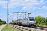 187 503 von CTL fährt mit einem Kesselwagenzug durch Dessau gen Bitterfeld.

Dessau 29.07.2020