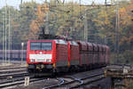 DB 189 040-9 mit 189 035-9 in Duisburg-Entenfang 9.11.2018