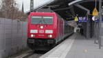 DB 245 024 steht mit IC2155 von Köln nach Gera in Erfurt Hbf auf Gleis 10.