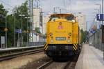 30.06.2020 - Bf Anklam - DB Netz Unkrautvernichtungszug mit 203 305-8 und 203 310-8 / Standort Bü bei 175,2