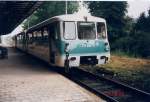 1996 war der Bahnhof Seebad Ahlbeck noch Endbahnhof und die UBB betrieb die Strecke mit Ferkeltaxen.Am 28.08.1996 steht 771 052 im Bahnhof Seebad Ahlbeck.