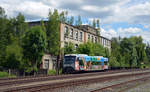 650 564 der Vogtlandbahn wurde am 18.06.18 und darüber hinaus von der Oberpfalzbahn auf der Strecke Hof - Cheb - Marktredwitz eingesetzt. Von Tschechien kommend passiert der Triebwagen Oberkotzau Richtung Hof.